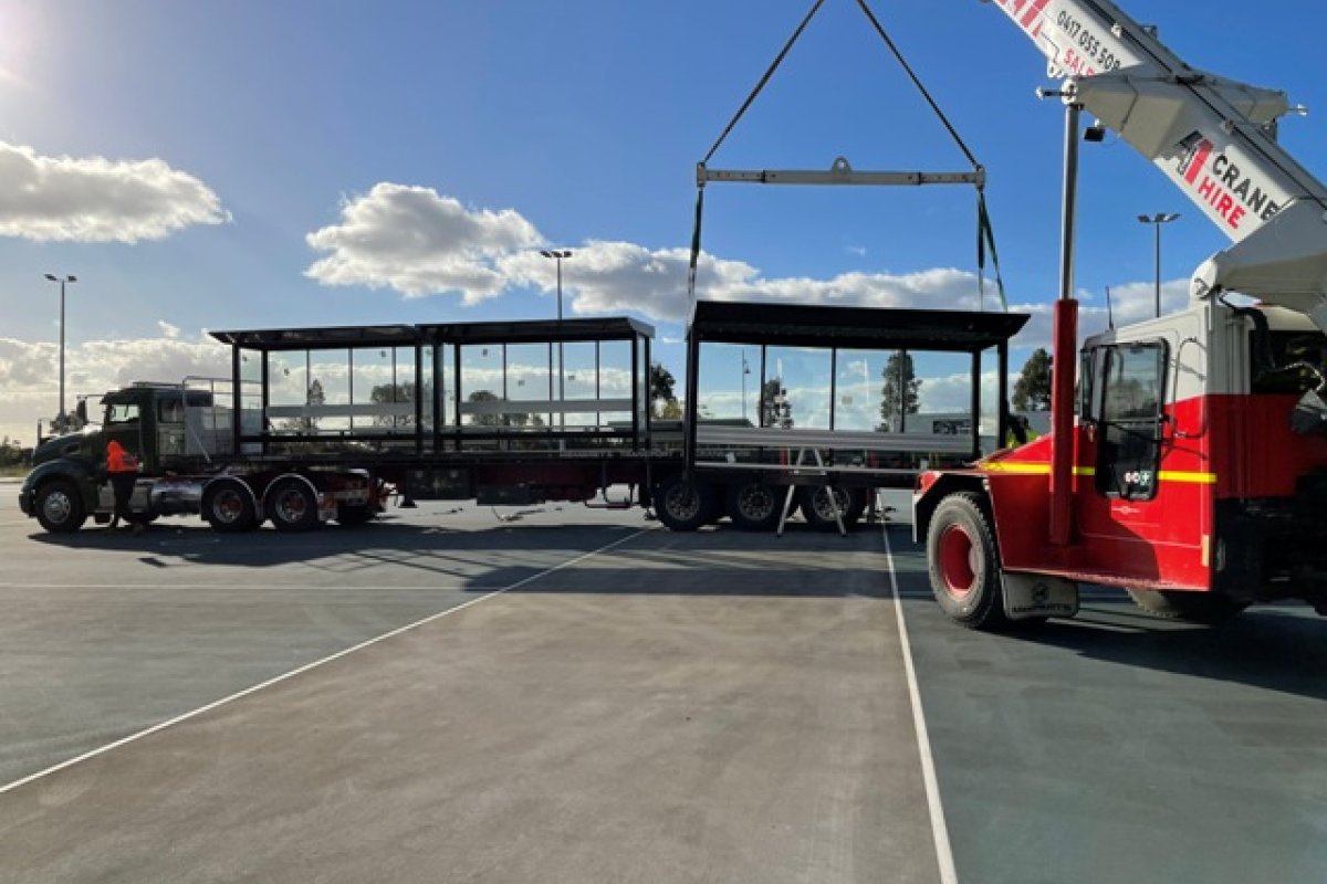 Sale Netball Shelters